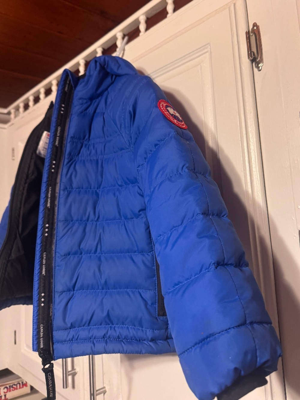 Canada Goose Polar Bears International Bobcat Down Jacket size 4-5 625-fill duc